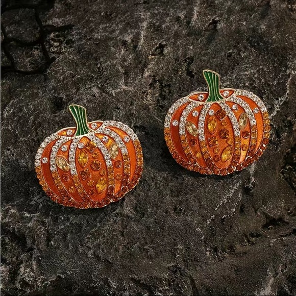 18K Gold Plated Large Pumpkin Rhinestone Stud Earrings - Picture 5 of 5